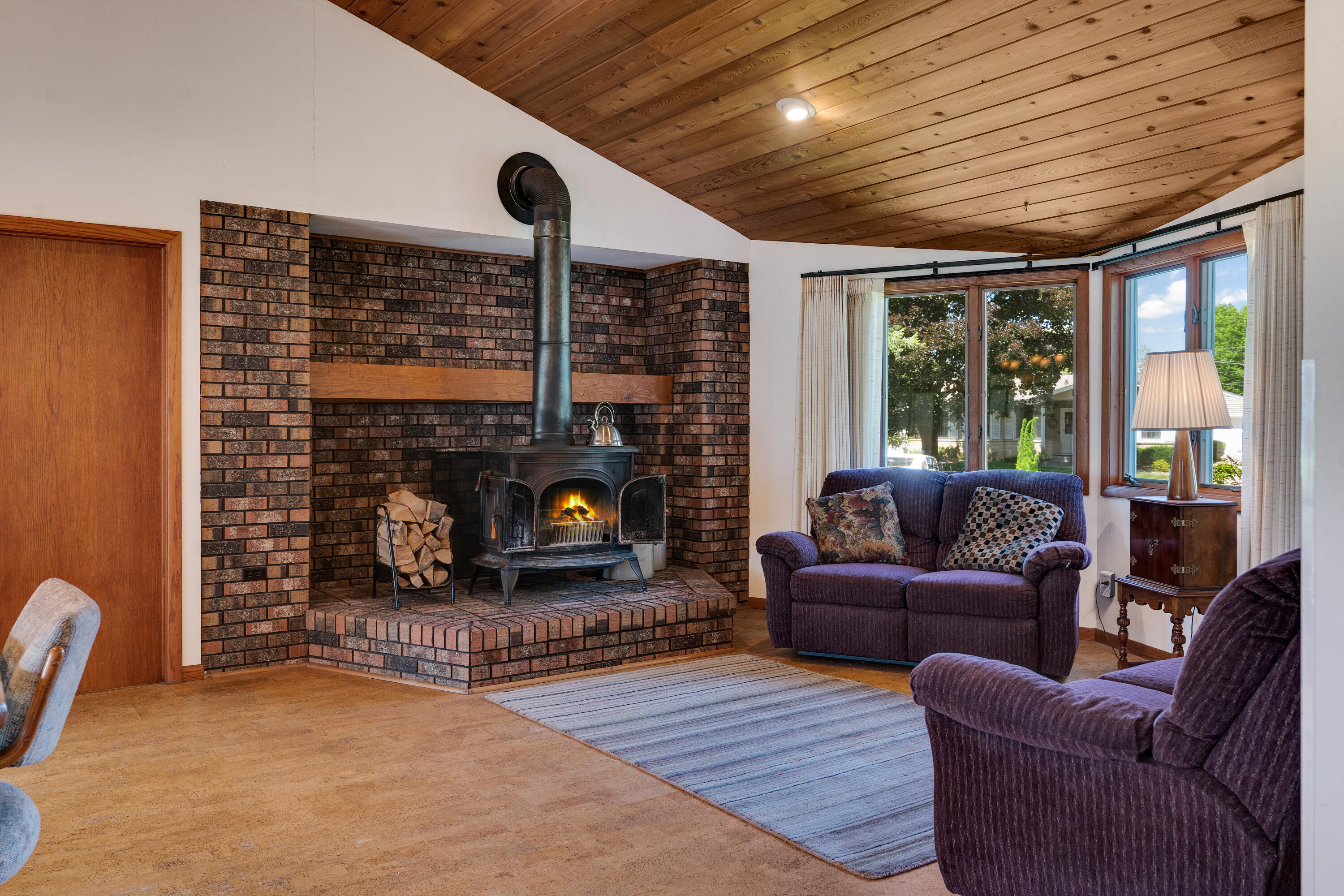 La Crosse, Wisconsin 54601, United States, 5 Bedrooms Bedrooms, ,4 BathroomsBathrooms,Residential,Pending,53778