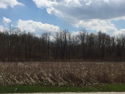 Photo of 1933 W Puetz Rd, Oak Creek, WI 53154 (MLS # 1720330)