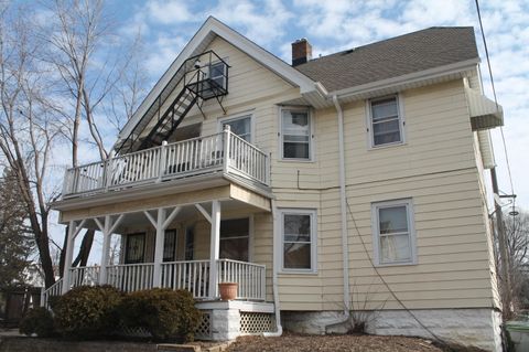 Photo of 2870 N Booth St, Milwaukee, WI 53212 (MLS # 1826648)