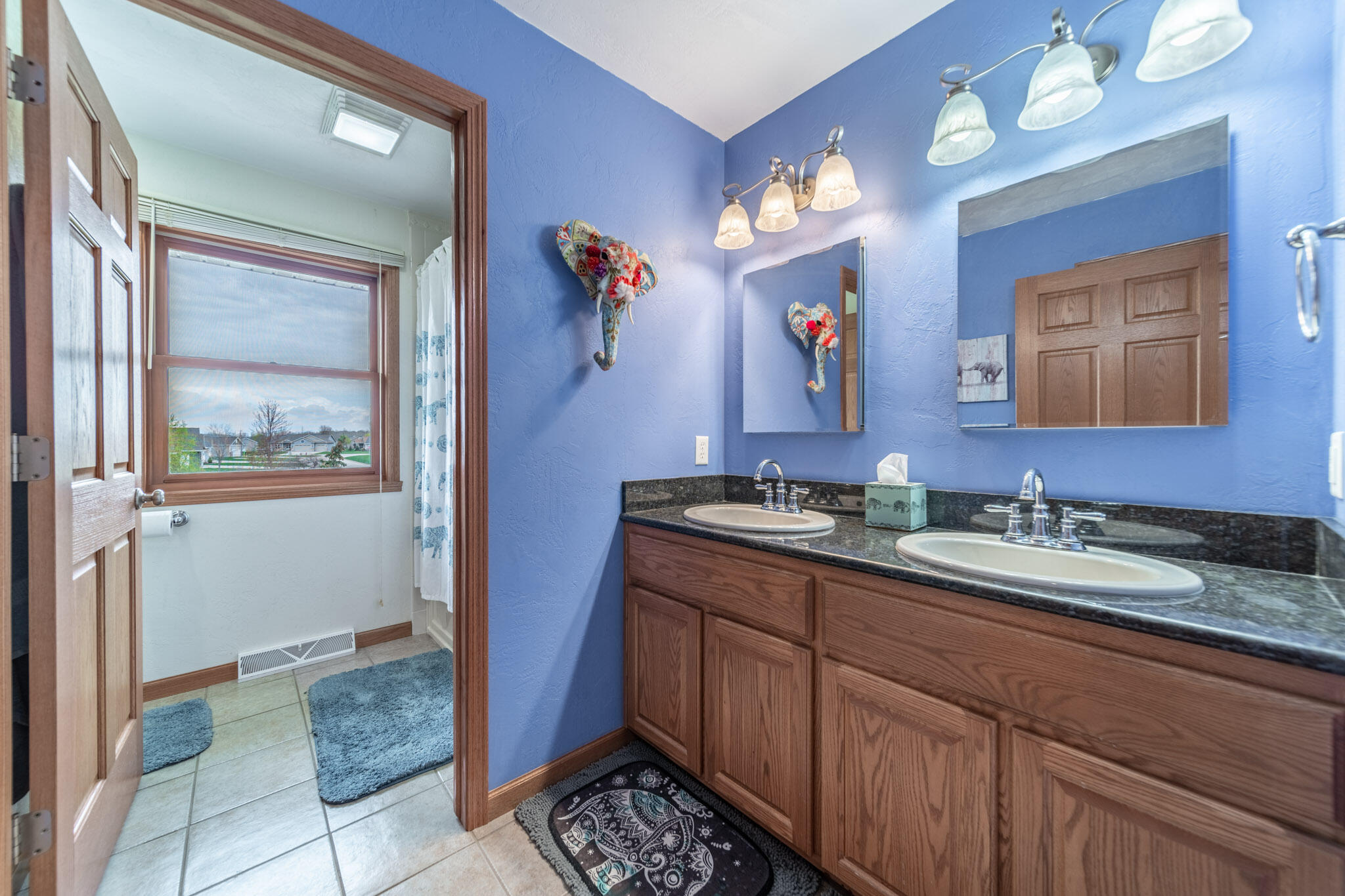 Sherwood, Wisconsin 54169, United States, 6 Bedrooms Bedrooms, ,5 BathroomsBathrooms,Residential,Active,56019