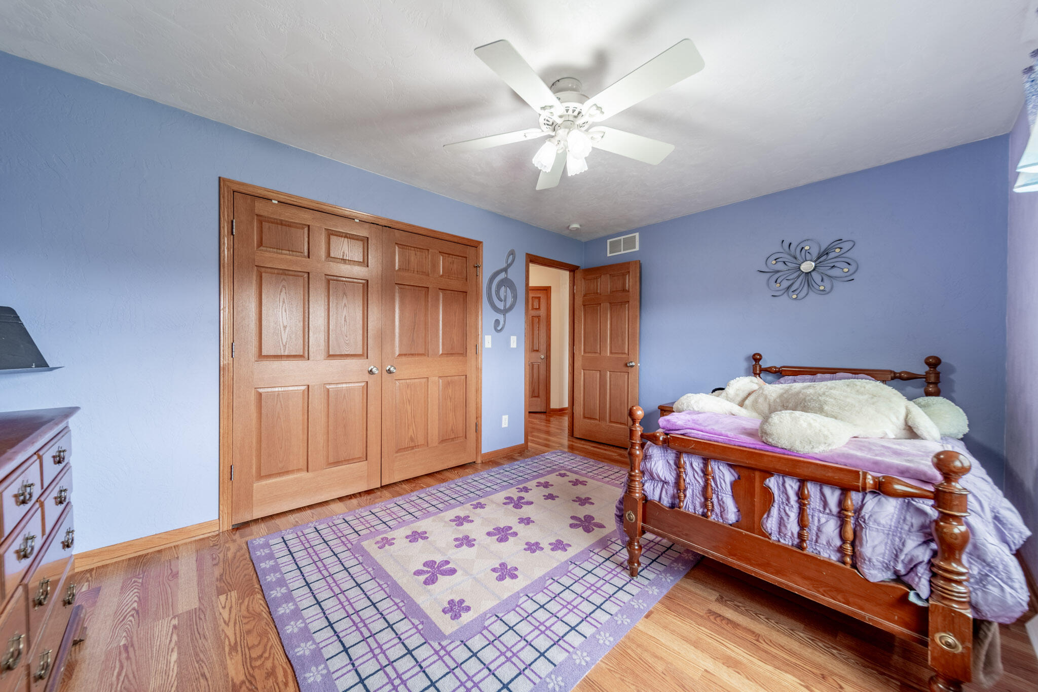 Sherwood, Wisconsin 54169, United States, 6 Bedrooms Bedrooms, ,5 BathroomsBathrooms,Residential,Active,56019