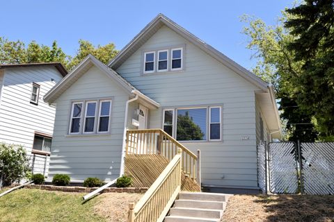 Photo of 2554 N Hubbard St, Milwaukee, WI 53212 (MLS # 1836038)