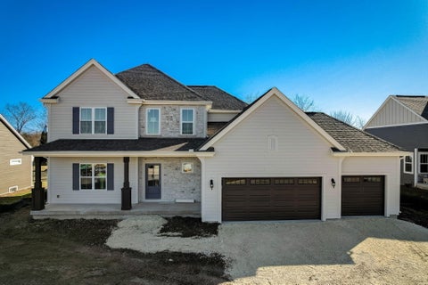 Photo of N110W7135 Augusta Ln, Cedarburg, WI 53012 (MLS # 1866950)