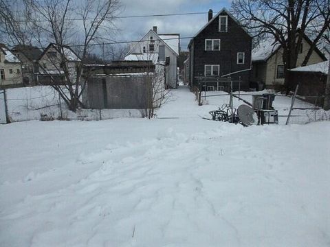 Photo of 2830 N Palmer St, Milwaukee, WI 53212 (MLS # 1828159)