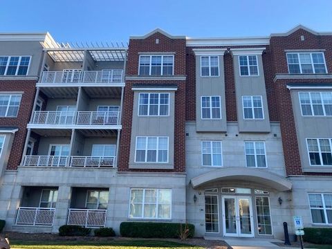 Photo of 3872 S Lake Dr, Saint Francis, WI 53235 (MLS # 1818077)