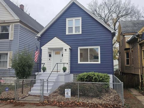 Photo of 413 N 40th St, Milwaukee, WI 53208 (MLS # 1900540)
