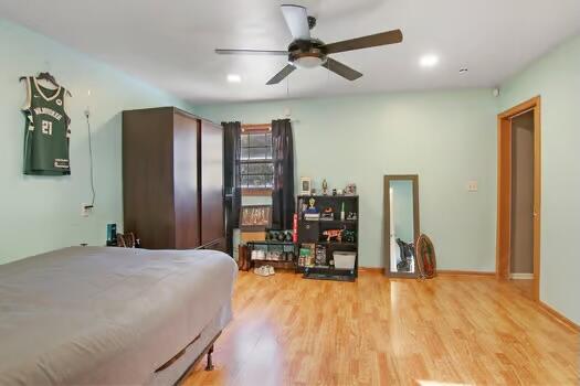 Kenosha, Wisconsin 53140, United States, 4 Bedrooms Bedrooms, ,3 BathroomsBathrooms,Residential,Active,36821