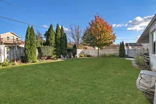 Kenosha, Wisconsin 53140, United States, 4 Bedrooms Bedrooms, ,3 BathroomsBathrooms,Residential,Active,36821