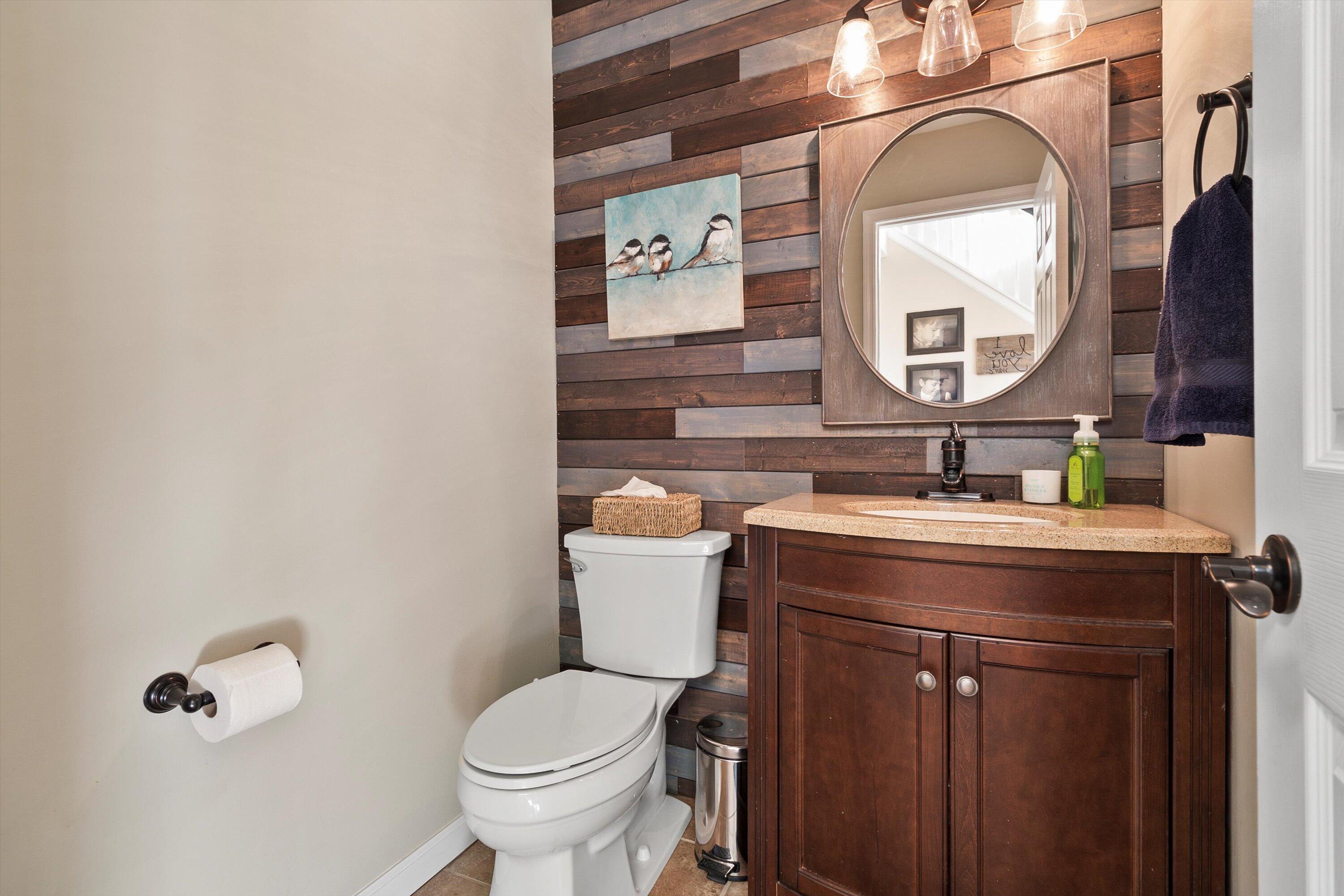 Kenosha, Wisconsin 53142, United States, 4 Bedrooms Bedrooms, ,3 BathroomsBathrooms,Residential,Active,40904