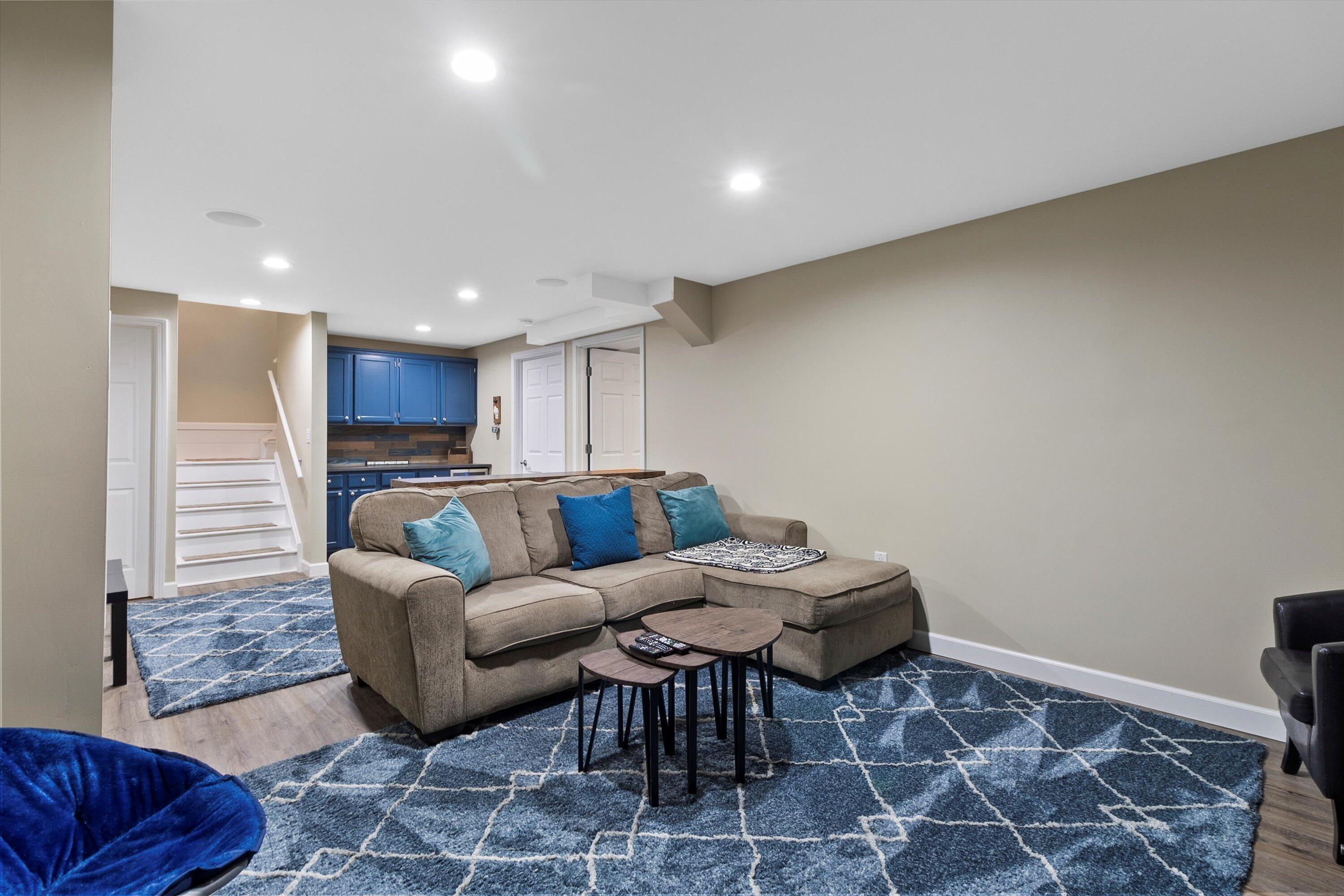 Kenosha, Wisconsin 53142, United States, 4 Bedrooms Bedrooms, ,3 BathroomsBathrooms,Residential,Active,40904