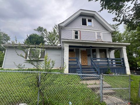 1033 W Keefe Ave, Milwaukee, WI 53206 - #: 1881685