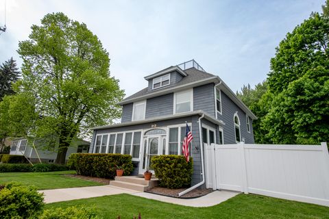 Photo of 313 W Main St, Port Washington, WI 53074 (MLS # 1876964)