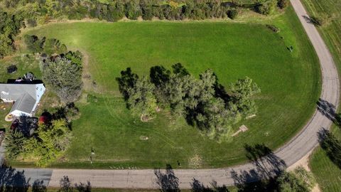 MLS: 1896761