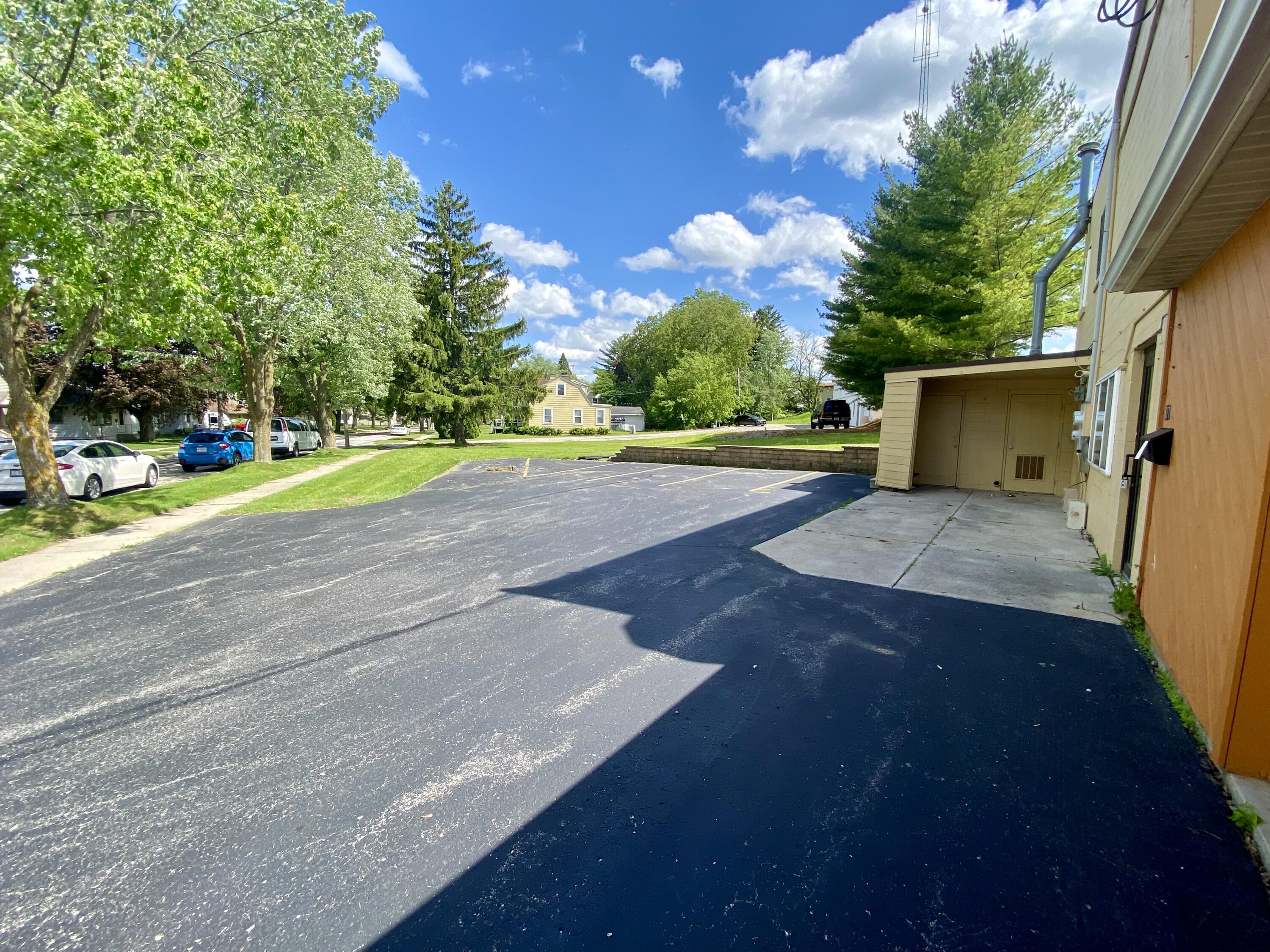 West Bend, Wisconsin 53090, United States, ,Commercial,Active,57447