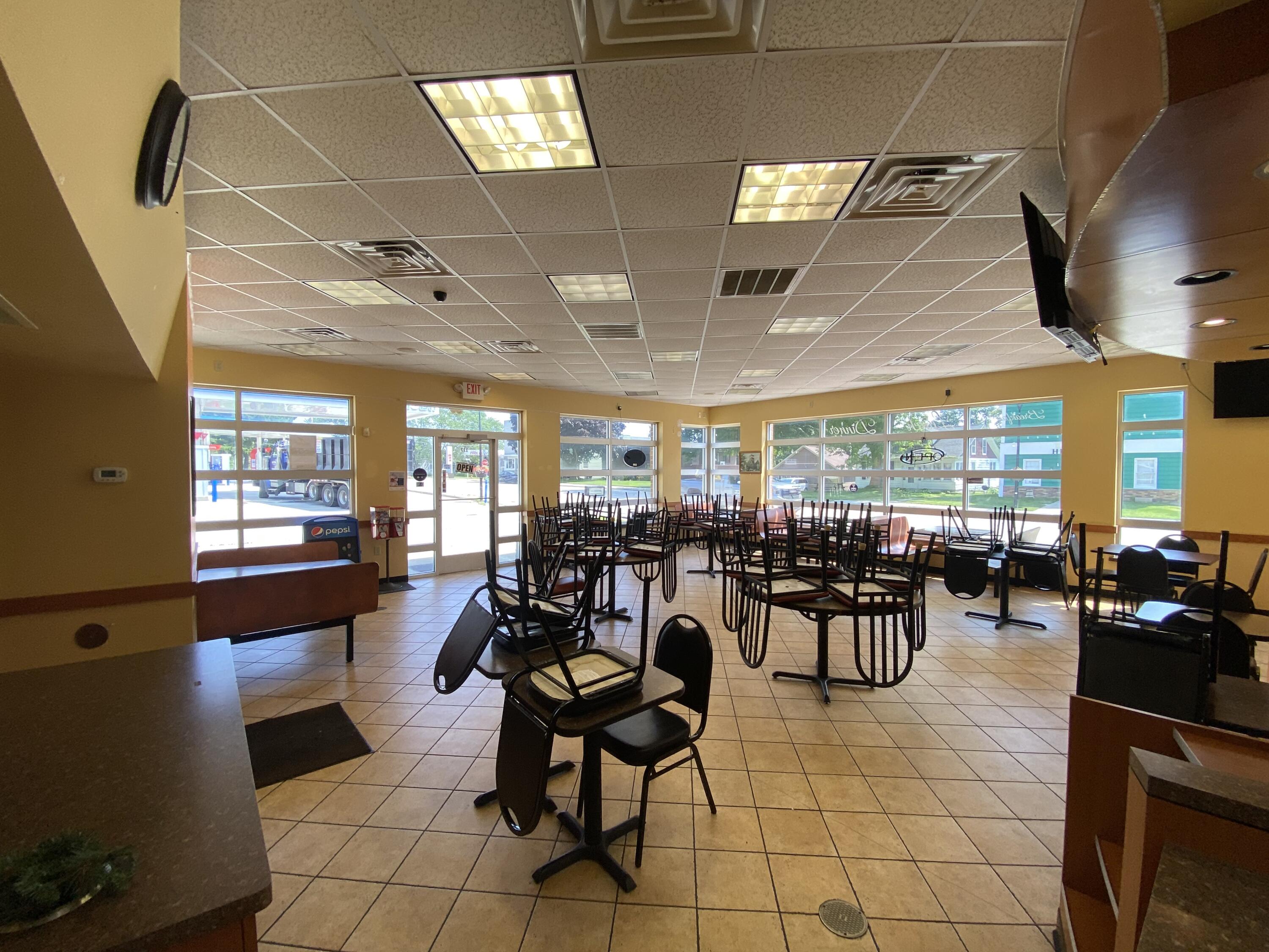 Cedar Grove, Wisconsin 53013, United States, ,Commercial,Active,53669