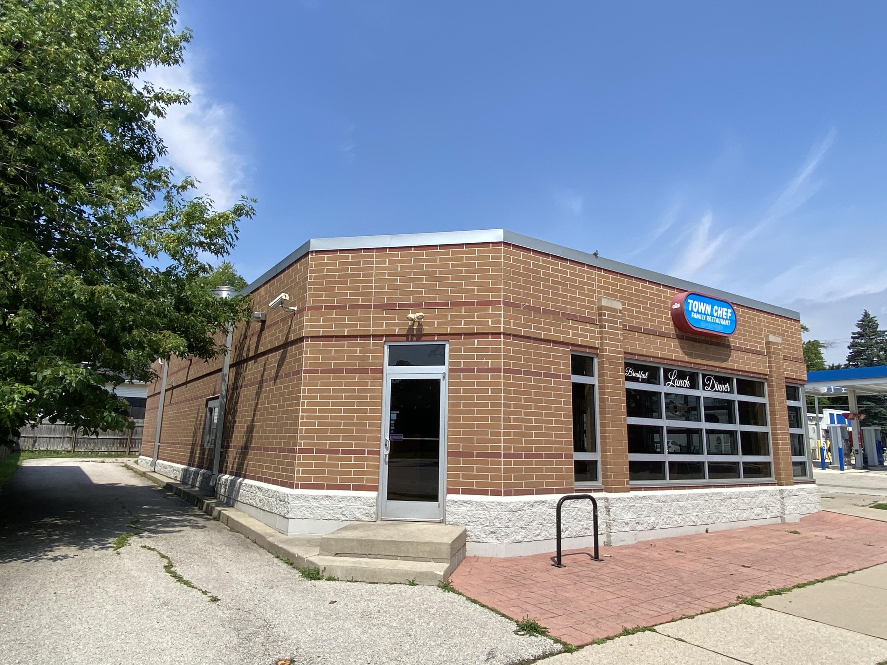 Cedar Grove, Wisconsin 53013, United States, ,Commercial,Active,53669