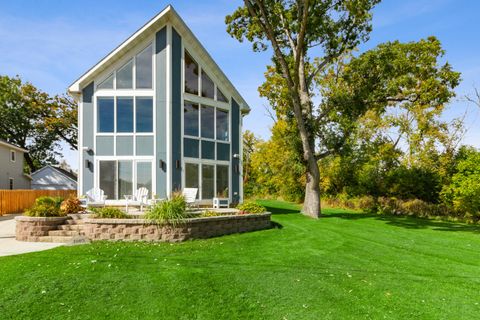 Photo of 1003 Rosebud Ave, Twin Lakes, WI 53181 (MLS # 1818358)