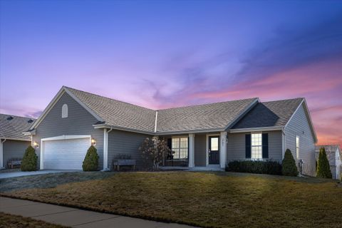 Photo of 261 Foxglove St, Port Washington, WI 53074 (MLS # 1867290)