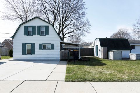 Photo of 1106 S 110th St, West Allis, WI 53214 (MLS # 1830153)