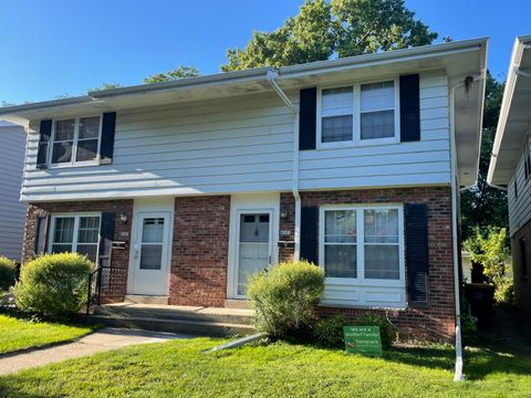Photo of 6503 W Powell Pl, Wauwatosa, WI 53213 (MLS # 1887550)