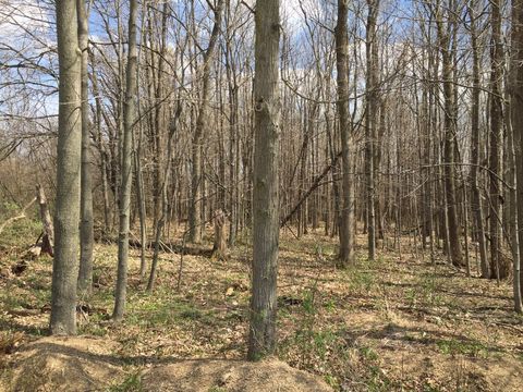 Photo of 8950 S 20th St, Oak Creek, WI 53154 (MLS # 1720318)