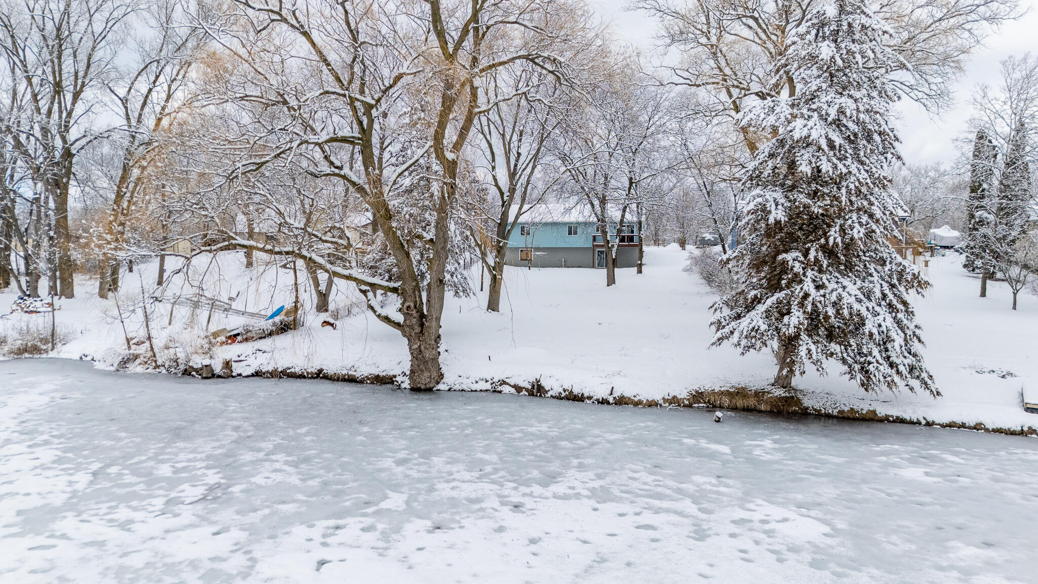 Barton, Wisconsin 53090, United States, 3 Bedrooms Bedrooms, ,2 BathroomsBathrooms,Residential,Active,64600