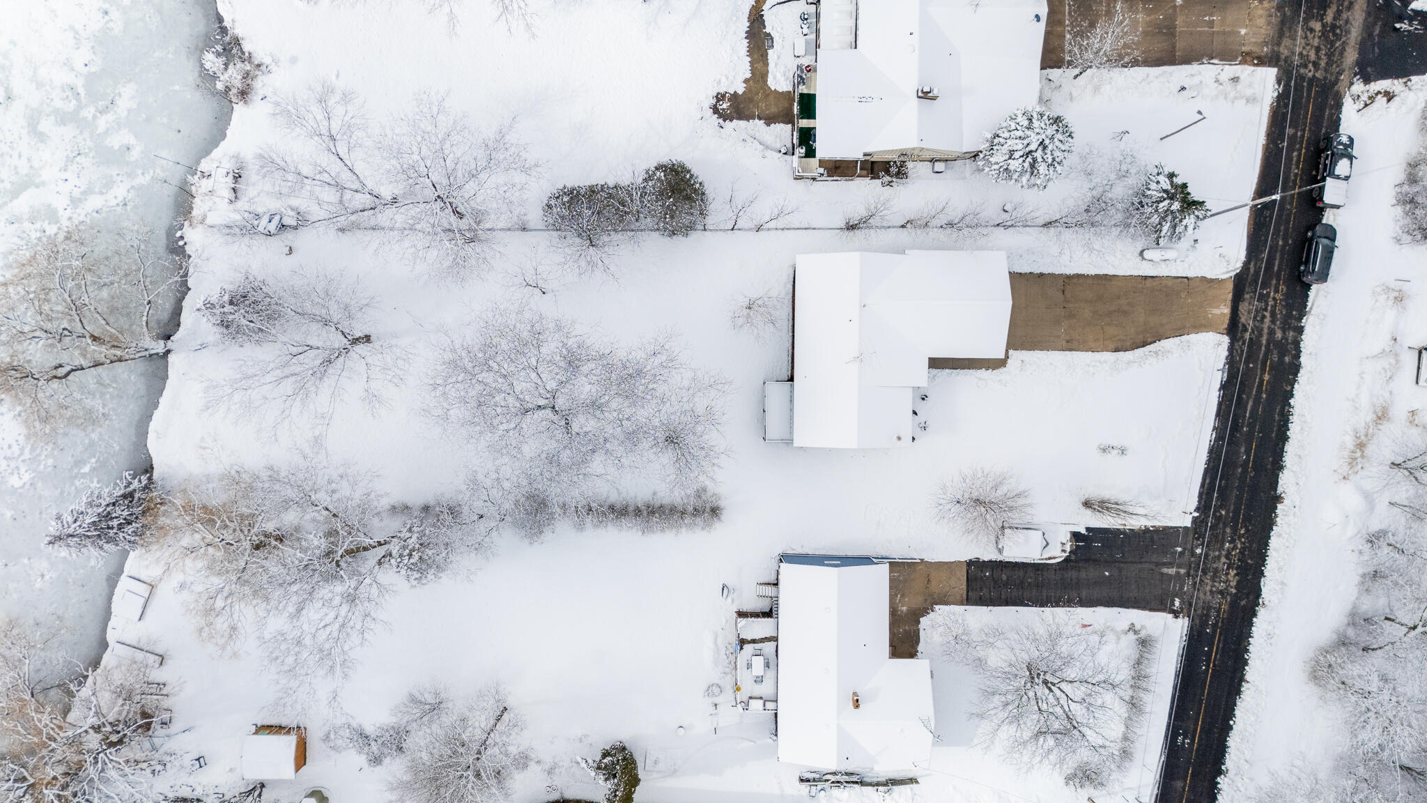 Barton, Wisconsin 53090, United States, 3 Bedrooms Bedrooms, ,2 BathroomsBathrooms,Residential,Active,64600