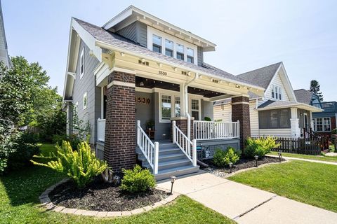 Photo of 3530 N Murray Ave, Shorewood, WI 53211 (MLS # 1842962)
