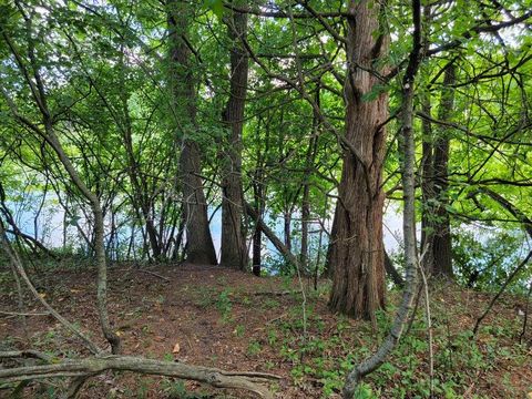 Photo of Lt8 Road L -, Merton, WI 53066 (MLS # 1875956)