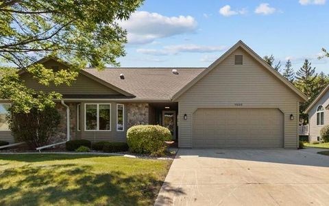 1320 Hidden Fields Dr, West Bend, WI 53095 - #: 1893864