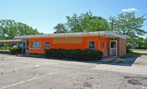 Photo of 1701 12th St, Racine, WI 53403 (MLS # 1778221)