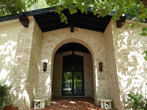 Photo of N99W5784 Oxford Dr, Cedarburg, WI 53012 (MLS # 1893289)