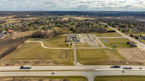 Photo of Lt4 Lawnsdale Rd, Waukesha, WI 53189 (MLS # 1885341)