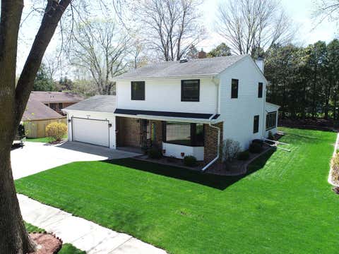 Photo of N40W5381 Spring St, Cedarburg, WI 53012 (MLS # 1874168)