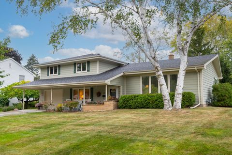 Photo of 542 W Walters St, Port Washington, WI 53074 (MLS # 1853927)