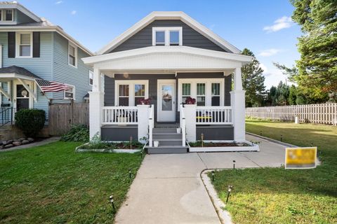 Photo of 703 Menomonee Ave, South Milwaukee, WI 53172 (MLS # 1893843)