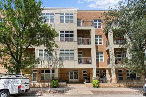 Photo of 1915 N Water St, Milwaukee, WI 53202 (MLS # 1852742)