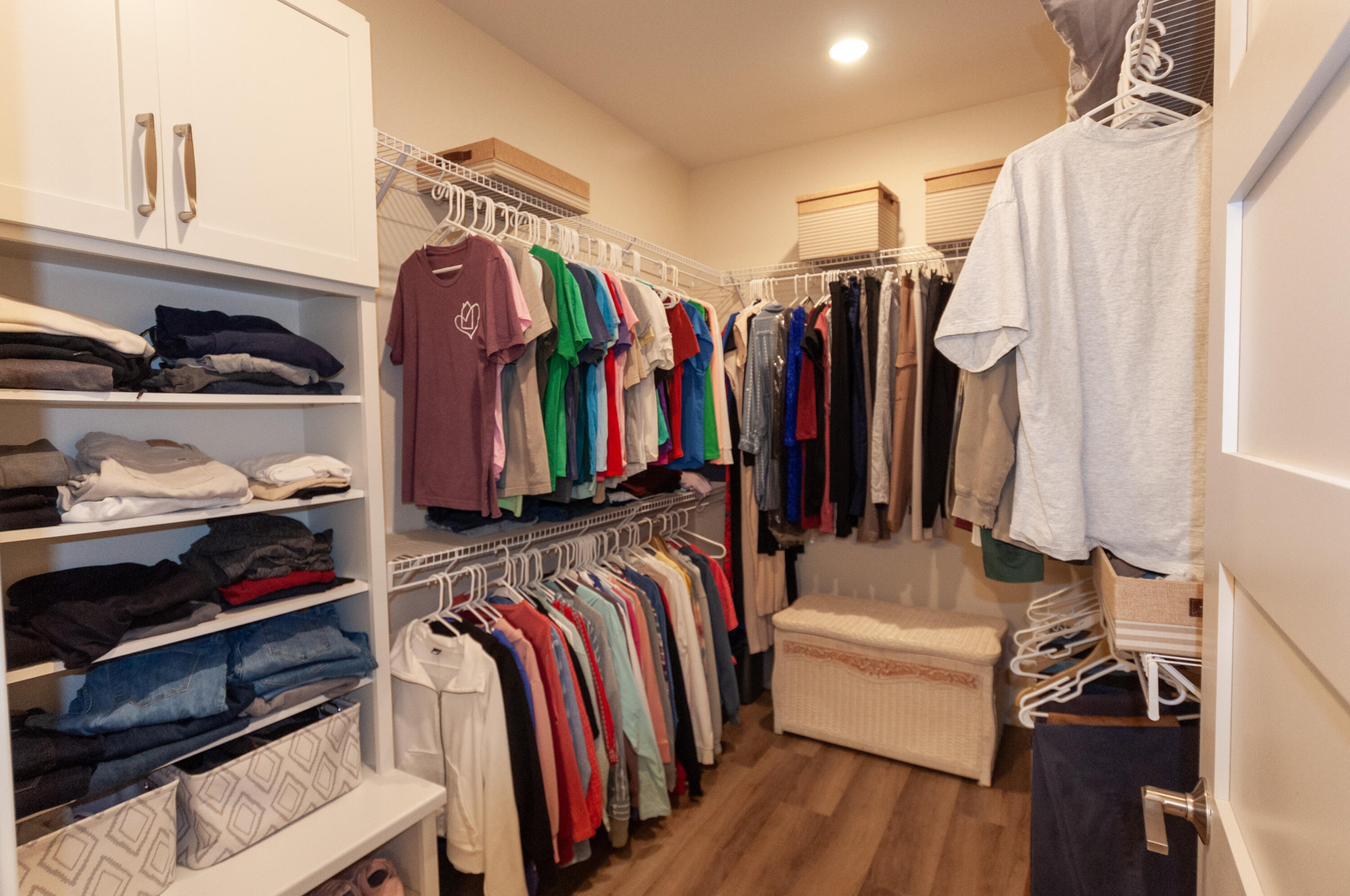 La Crescent, Minnesota 55947, United States, 3 Bedrooms Bedrooms, ,2 BathroomsBathrooms,Residential,Pending,61243