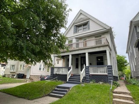 Photo of 3166 N Buffum St, Milwaukee, WI 53212 (MLS # 1876418)