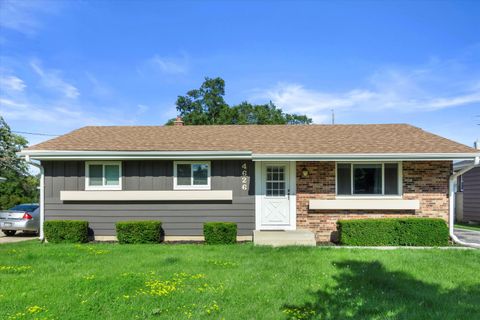 4626 N 118th St, Wauwatosa, WI 53225 - #: 1884928