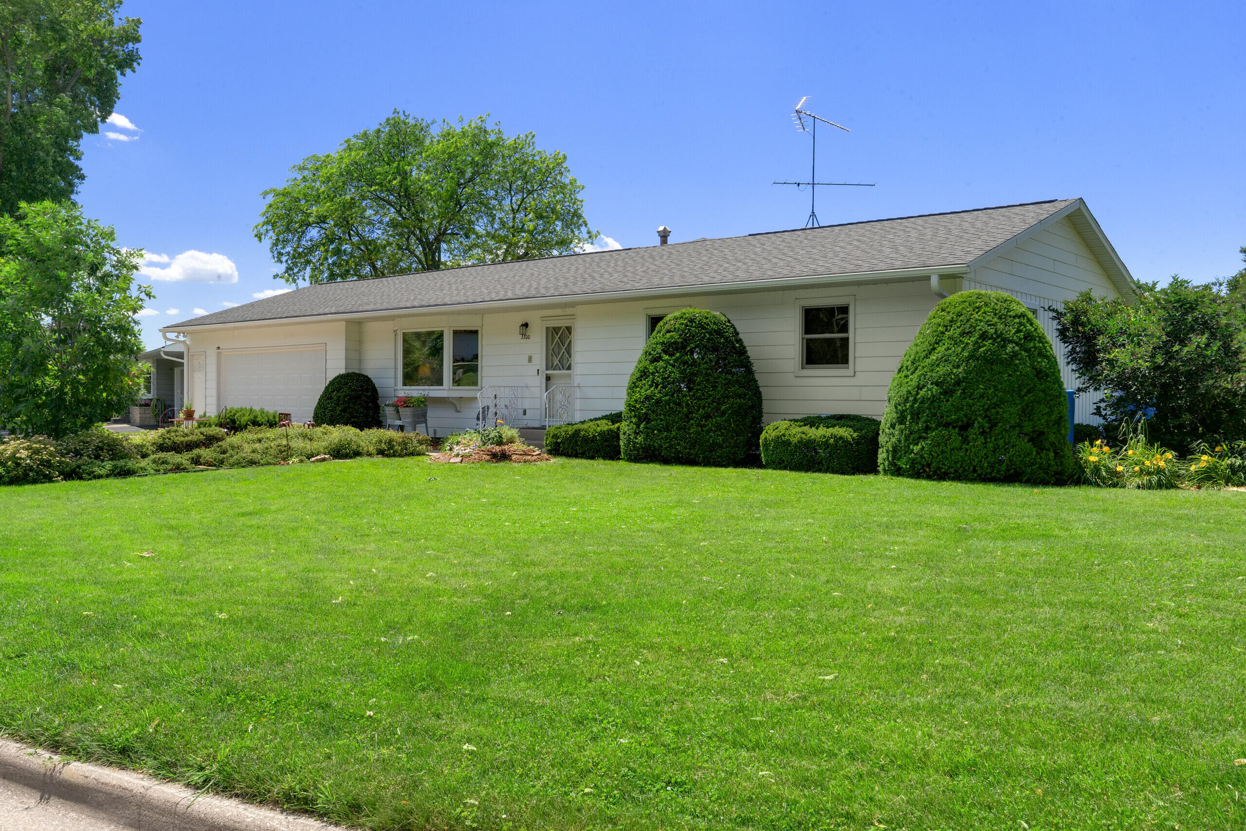 La Crosse, Wisconsin 54601, United States, 5 Bedrooms Bedrooms, ,4 BathroomsBathrooms,Residential,Pending,53780 La Crosse, Wisconsin 54601, United States, 5 Bedrooms Bedrooms, ,4 BathroomsBathrooms,Residential,Pending,53780