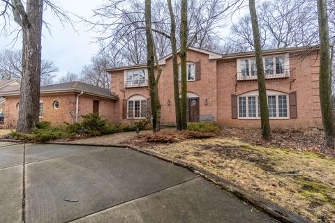 Photo of 102 W Ravine Baye Rd, Bayside, WI 53217 (MLS # 1822482)