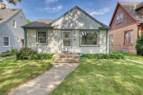 Photo of 3304 N 58th St, Milwaukee, WI 53216 (MLS # 1880589)