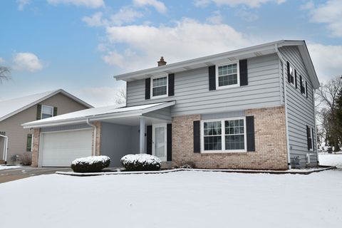 Photo of 520 W Beutel Rd, Port Washington, WI 53074 (MLS # 1861751)