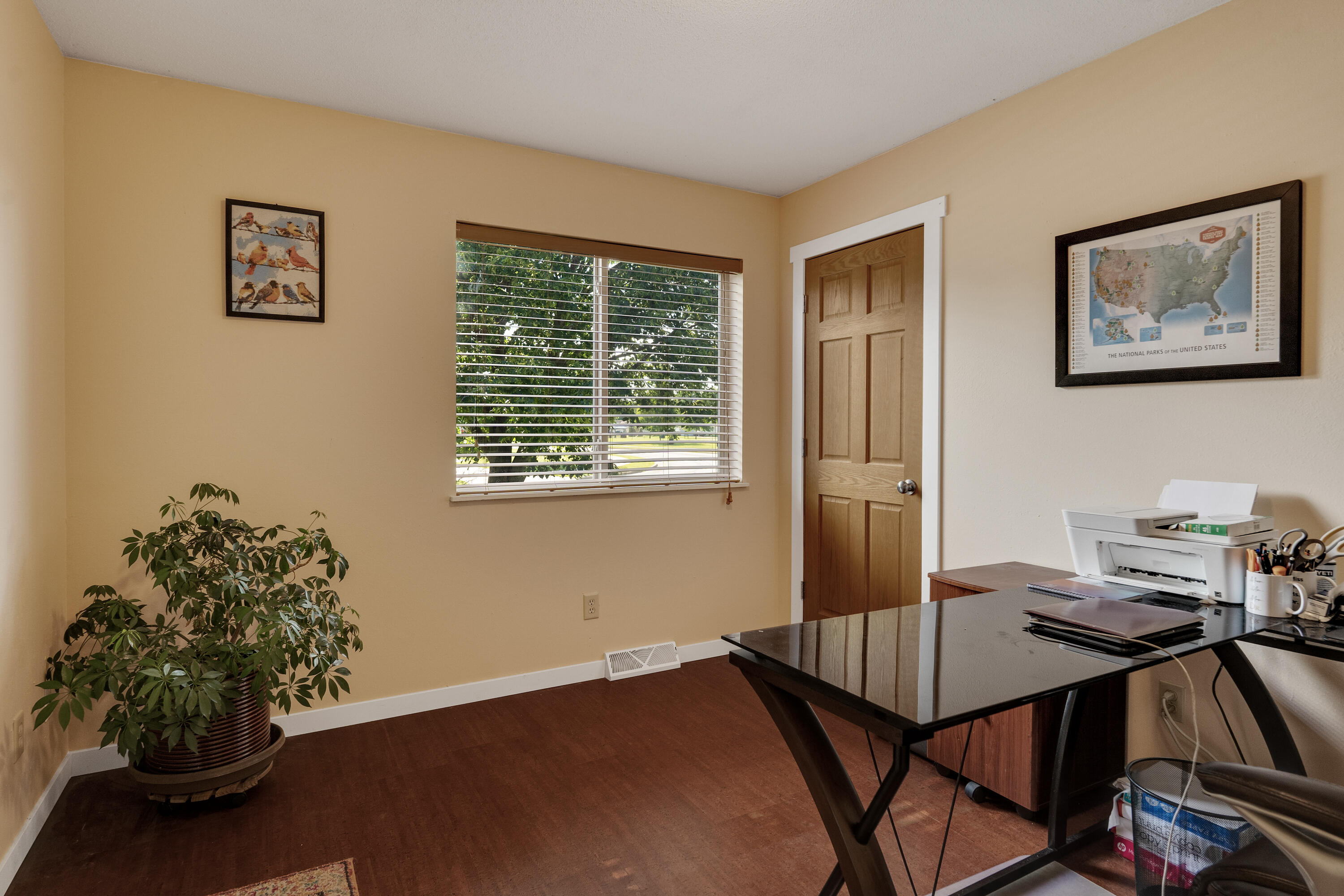 Holmen, Wisconsin 54636, United States, 5 Bedrooms Bedrooms, ,3 BathroomsBathrooms,Residential,Pending,55238