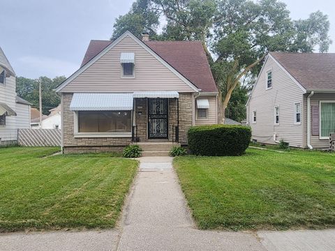 3957 N 28th St, Milwaukee, WI 53216 - #: 1884396