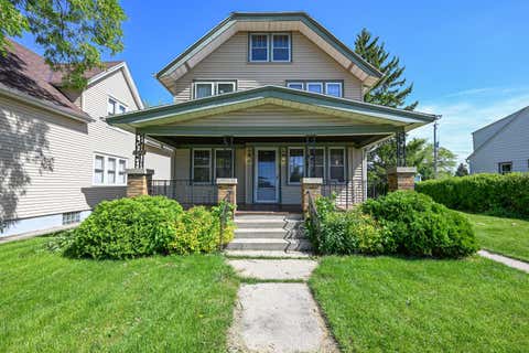 Photo of 1312 Missouri Ave, South Milwaukee, WI 53172 (MLS # 1875518)