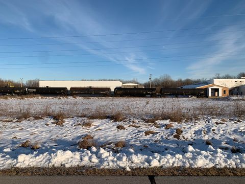 Photo of 703 Pheasant Run, Waldo, WI 53093 (MLS # 1670266)