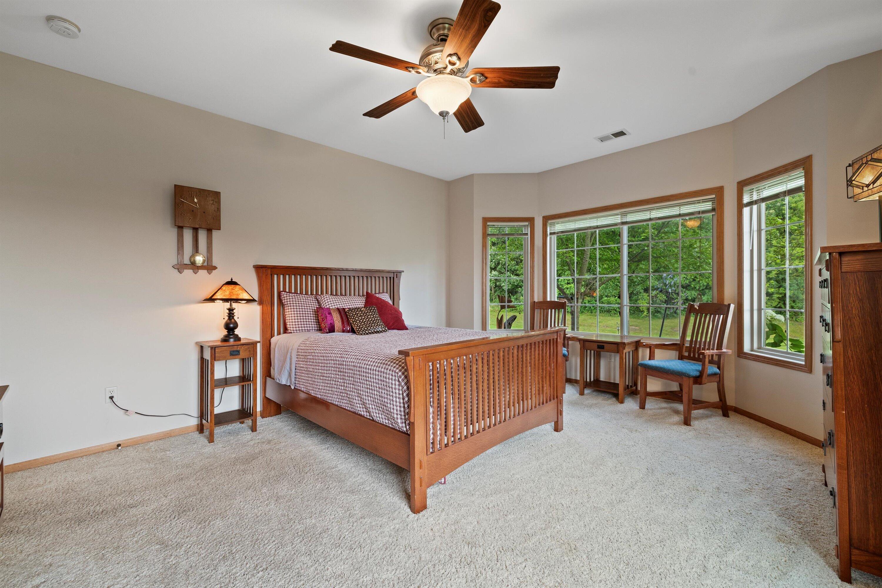 Pleasant Prairie, Wisconsin 53158, United States, 2 Bedrooms Bedrooms, ,3 BathroomsBathrooms,Residential,Active,48736