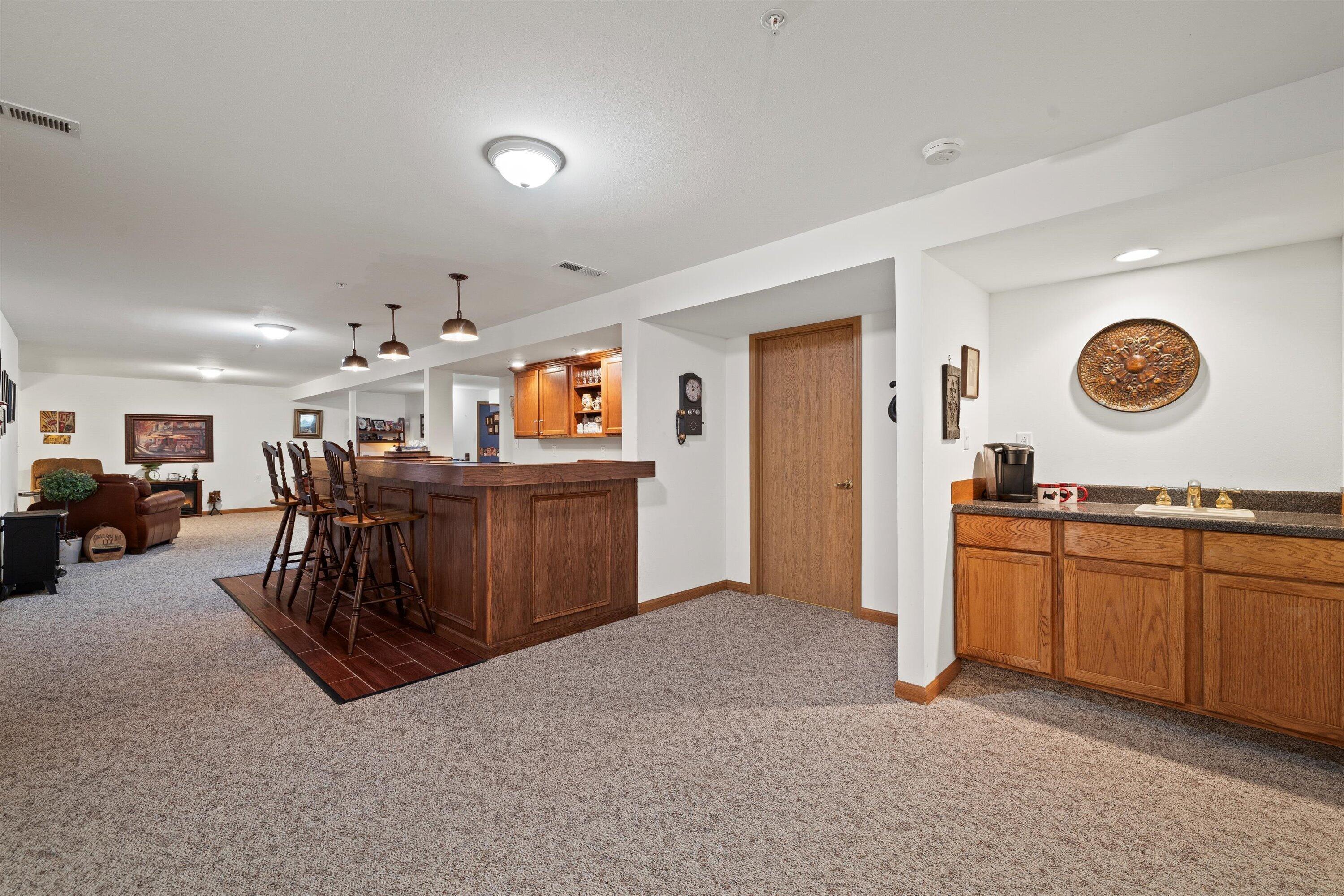 Pleasant Prairie, Wisconsin 53158, United States, 2 Bedrooms Bedrooms, ,3 BathroomsBathrooms,Residential,Active,48736